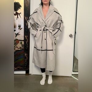 Karl Lagerfeld Paris NWT, Gray Plaid Belted Coat